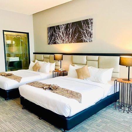 Glex Hotel Signature Johor Bahru Kültér fotó