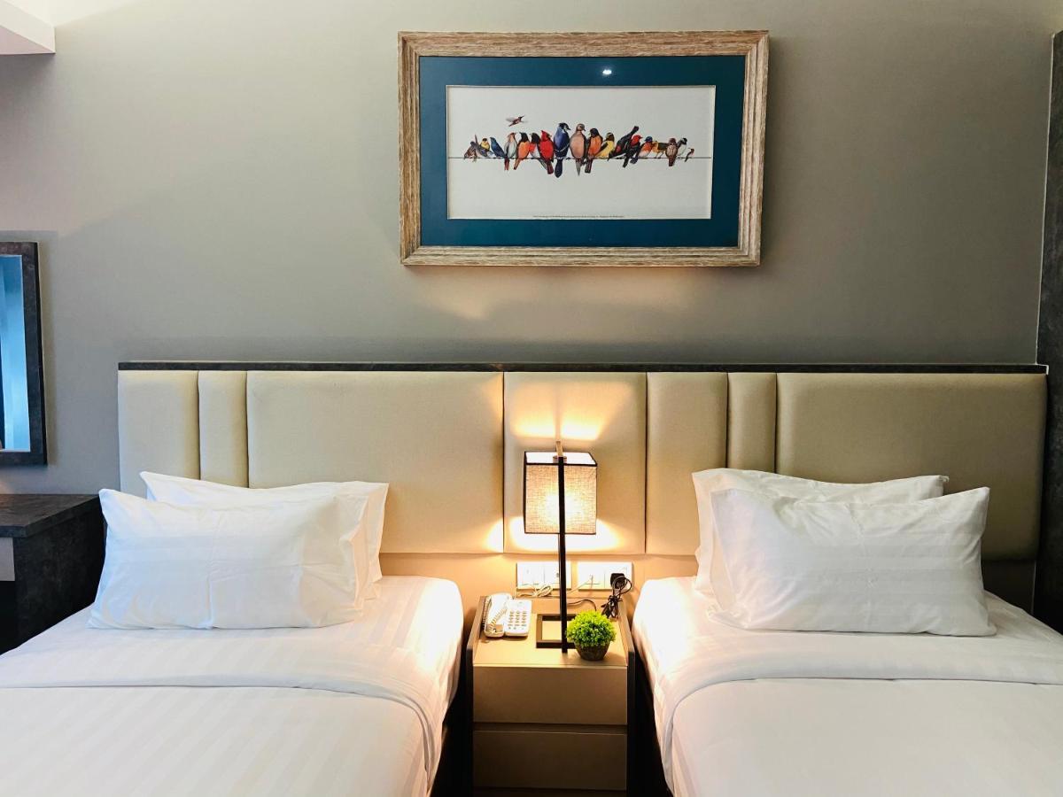 Glex Hotel Signature Johor Bahru Kültér fotó