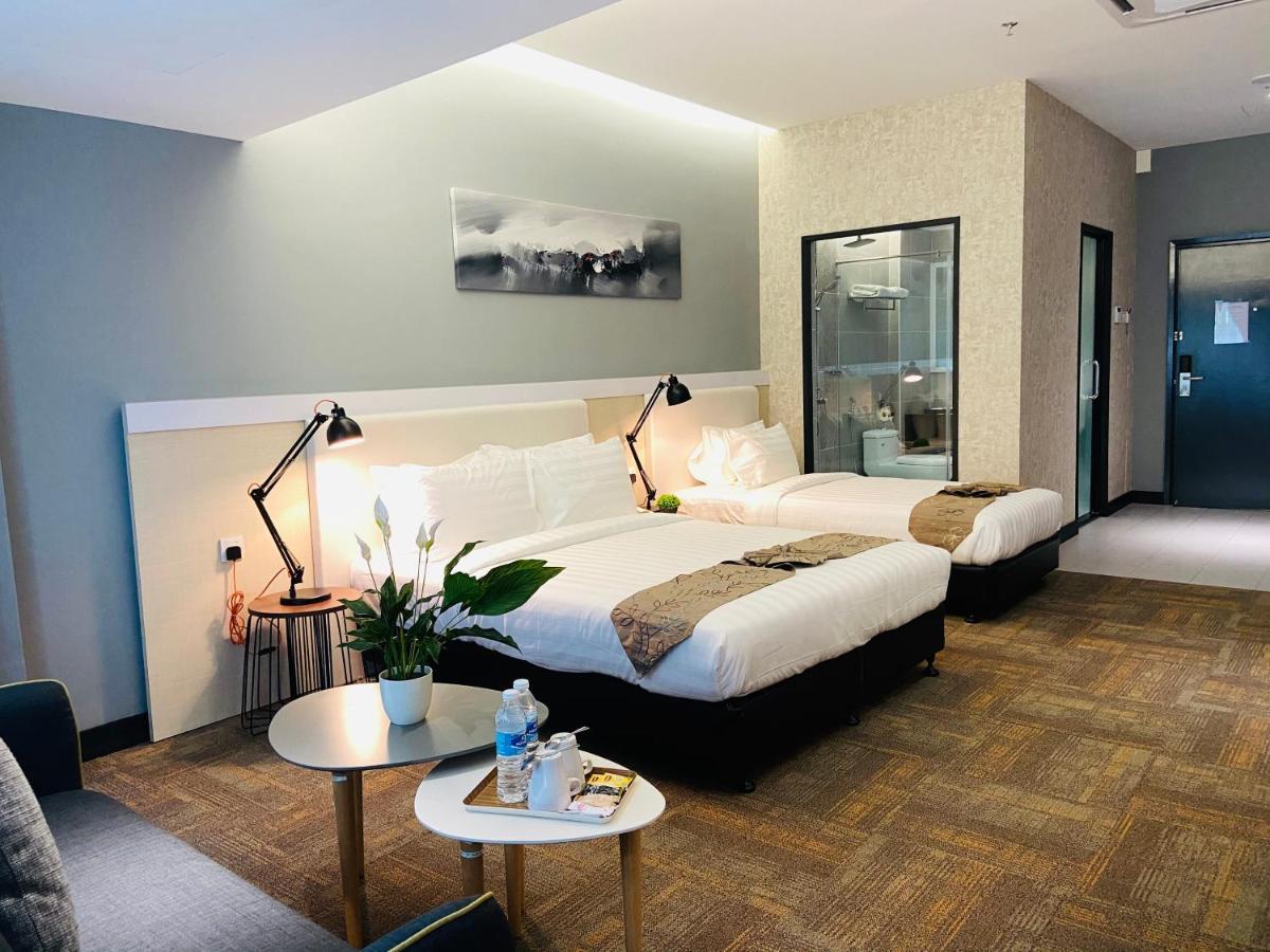 Glex Hotel Signature Johor Bahru Kültér fotó