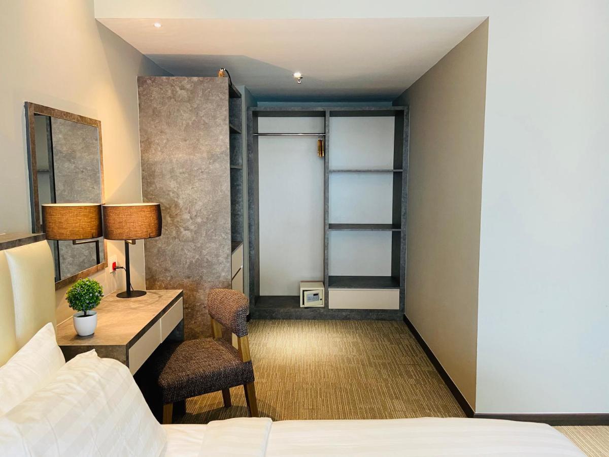 Glex Hotel Signature Johor Bahru Kültér fotó